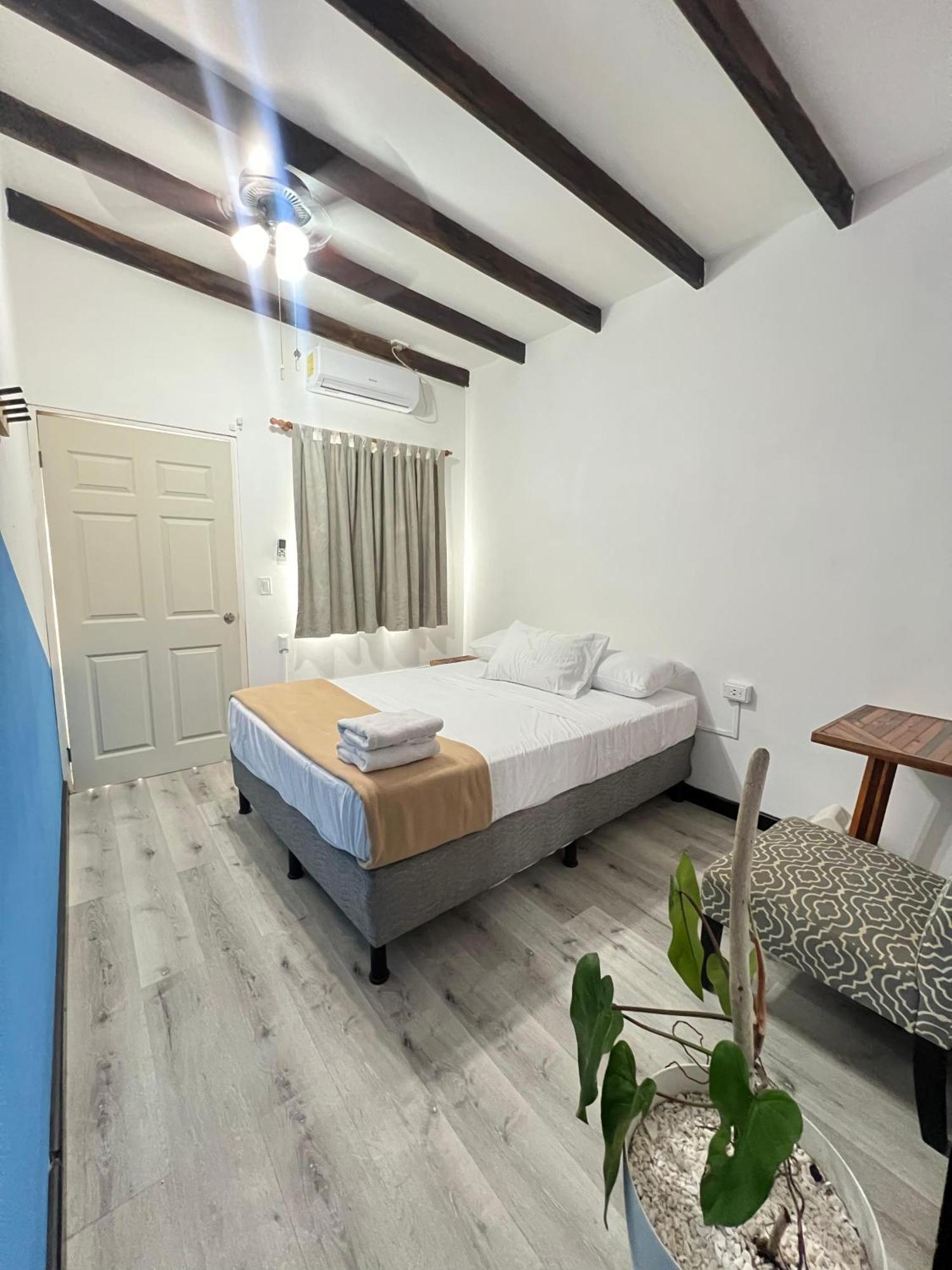 Hotel Carey Pedasi Town Εξωτερικό φωτογραφία